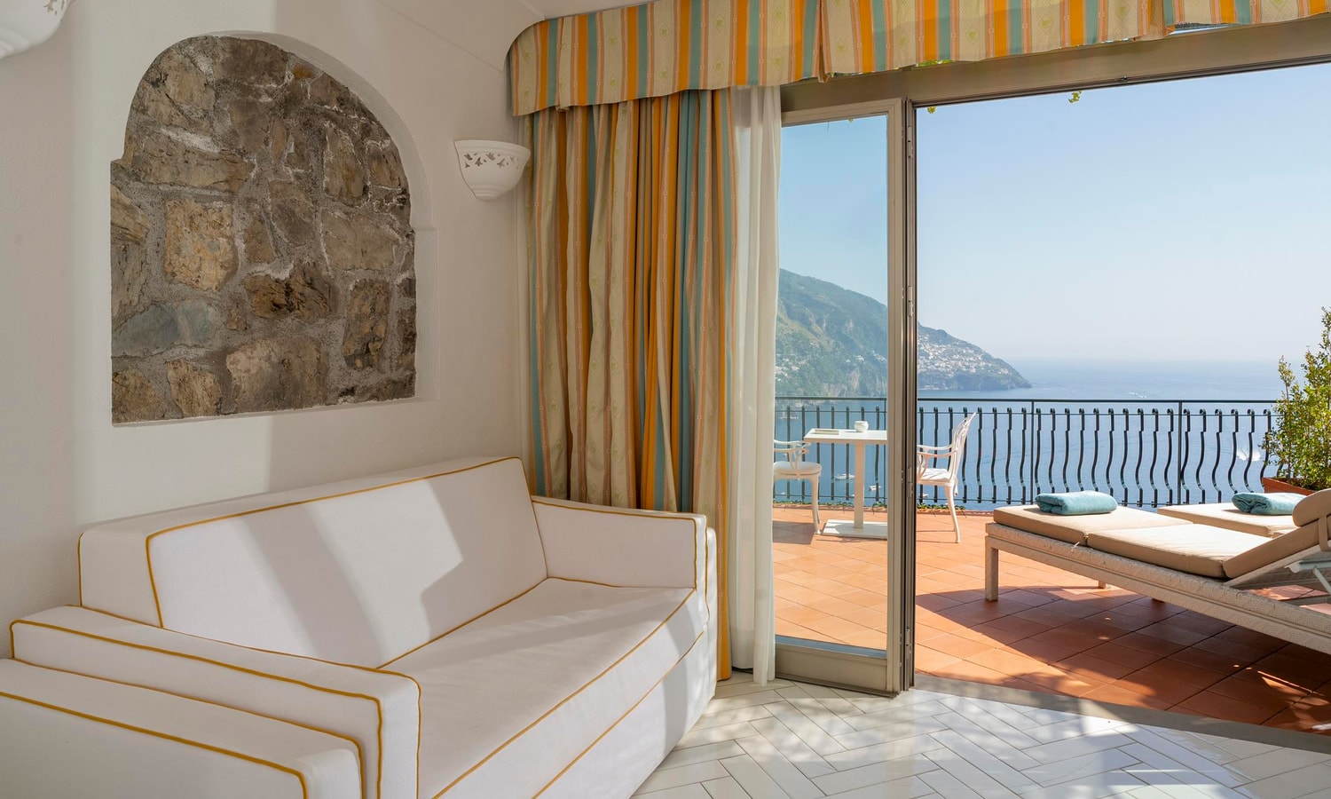 Suite Camere Leagavi Positano 02